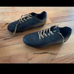 DSG Speed Viper Soccer Cleats (Size 2.5)